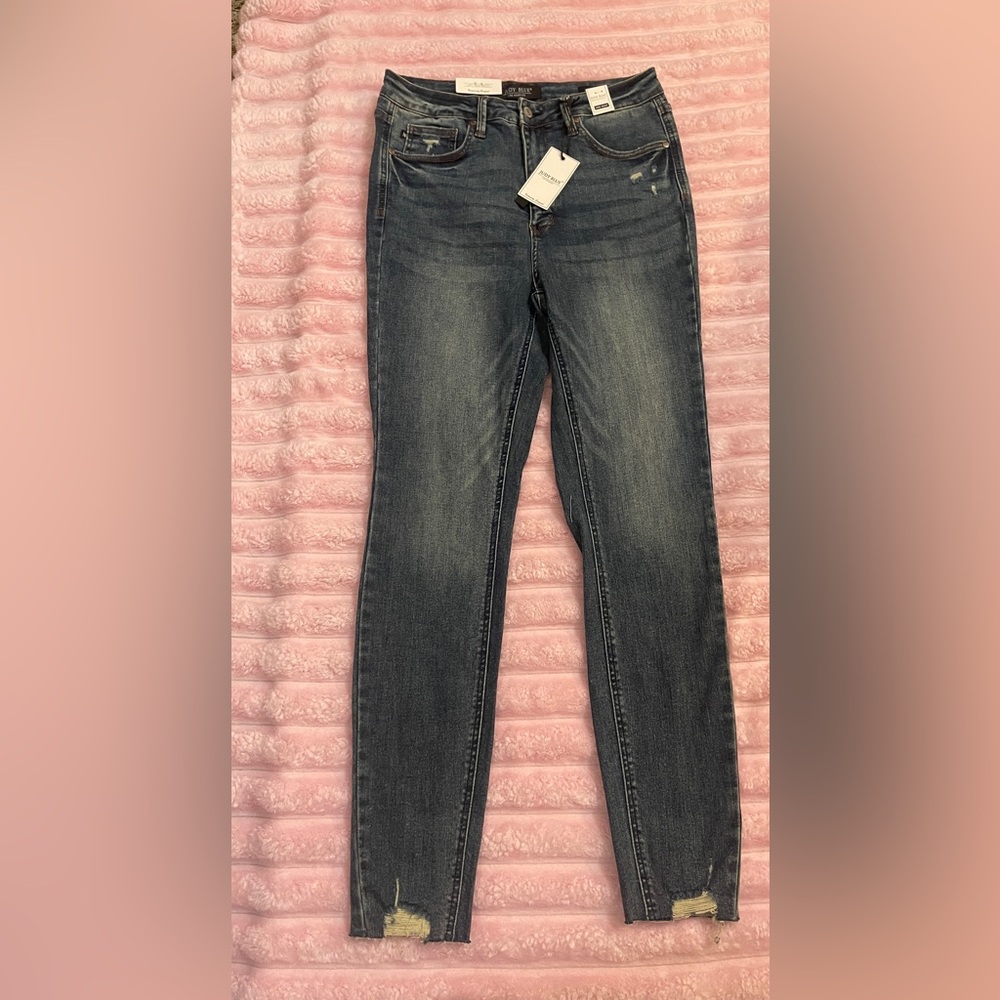 Judy Blue Dark Wash Skinny Jeans